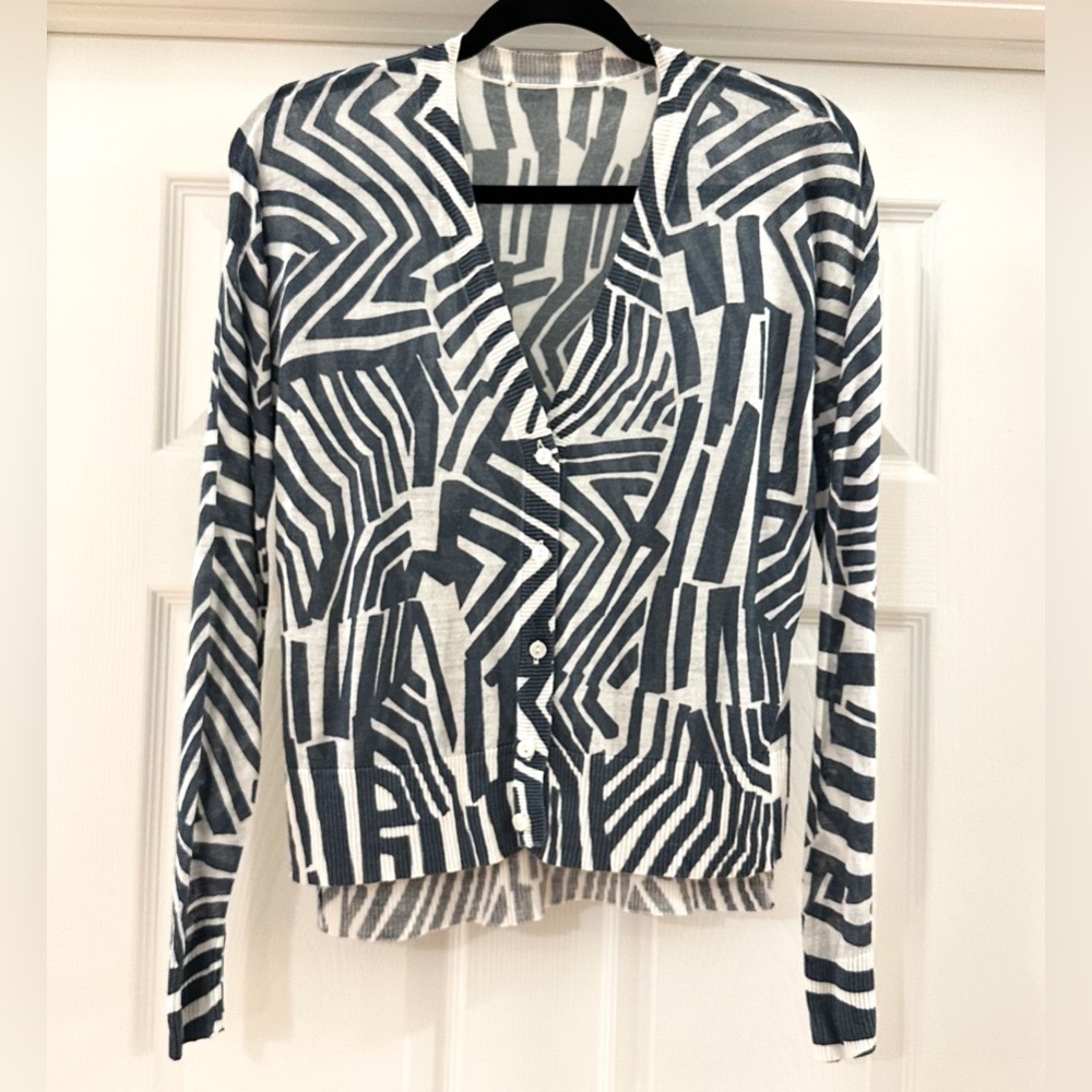 Loft Abstract Print V Neck Tissue Cardigan Sweater Gray white sz Small